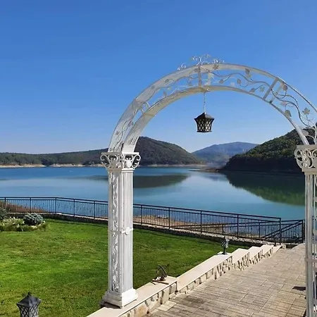 Hotel Комплекс Овеч Asparukhovo (Dalgopol)